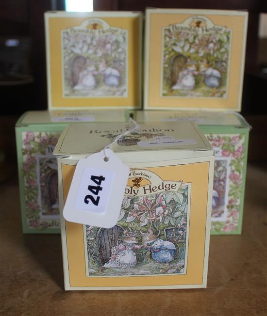 11 Royal Doulton Brambly Hedge figures, boxed